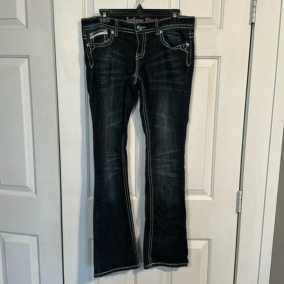 Antique Rivet Jeans size 30 bootcut - Picture 1 of 6